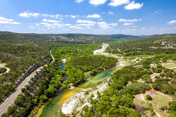 Nueces River at Hackberry 6